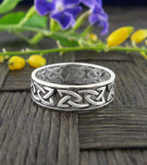 Cut-Out Celtic Knot Band Ring | Woot & Hammy