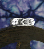 Crescent Moon Band Ring With Textured Pattern