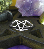 Cut-Out Pentagram / Second Degree Wicca Ring | Woot & Hammy
