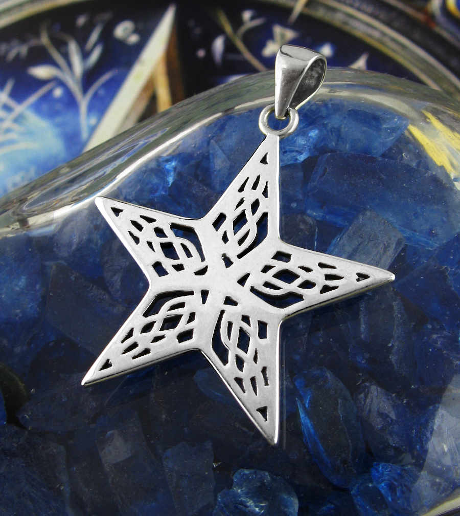 Celtic Style Five-Pointed Star Cut-Out Pendant Power of Five Infinity | Woot & Hammy