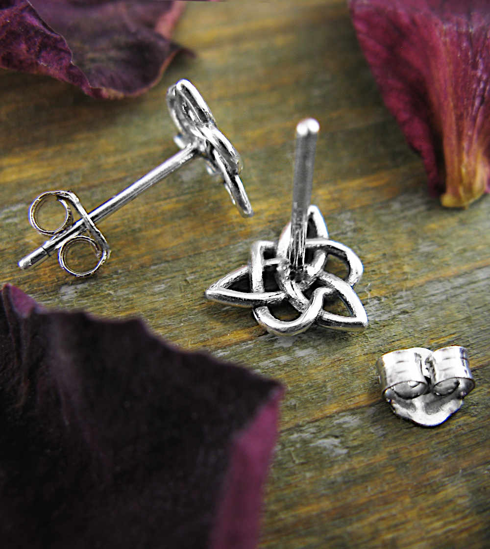 Small Celtic Triquetra Trinity-Knot With Heart Forever Love Post Earrings | Woot & Hammy