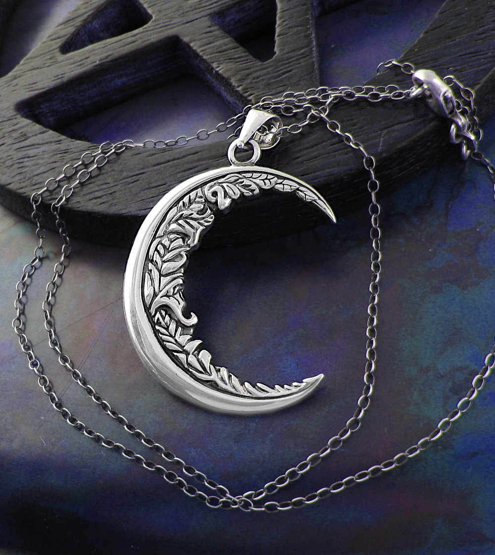 Fancy Crescent Moon With Flowery Inner Edge Oxidized Pendant | Woot & Hammy