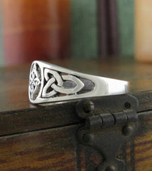 Cut-Out Celtic Protection Ring With Witch's Knot, Infinity Circle and Triquetras | Woot & Hammy