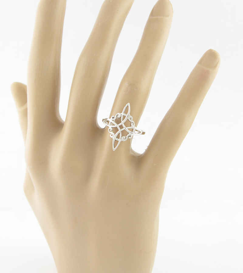 Large Cut-Out Witch's Knot Ring | Woot & Hammy