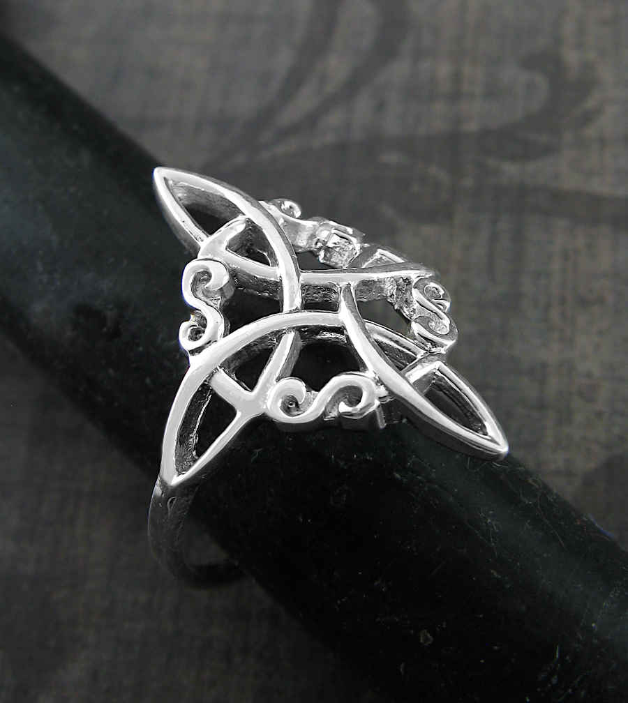 Large Cut-Out Witch's Knot Ring | Woot & Hammy