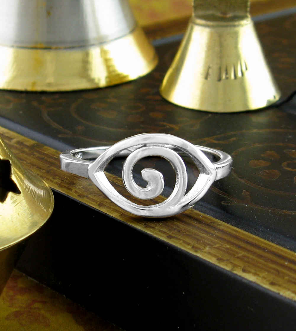 Evil Eye With Spiral Ring | Woot & Hammy