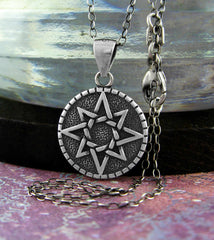 Octagram Eight-Pointed Star Round Oxidized Pendant Buddhist Eightfold Path Wiccan Wheel of the Year Ishtar | Woot & Hammy