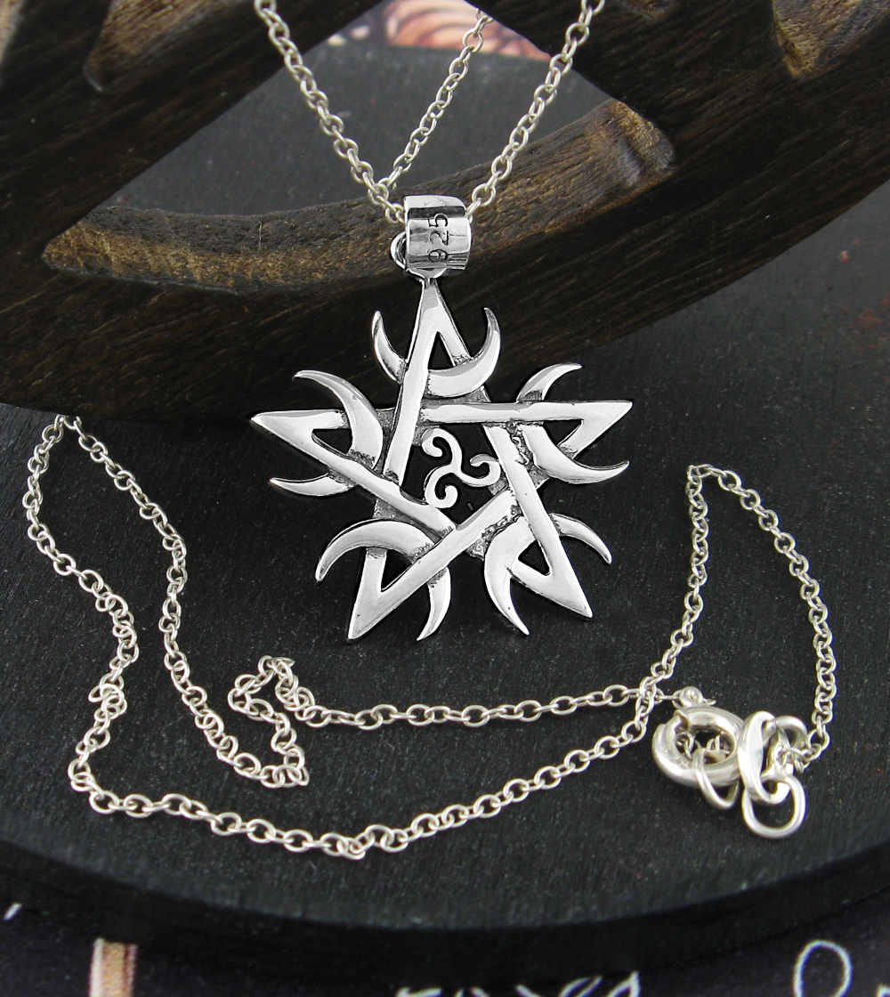 Pentagram With Five Crescent Moons and Triskele Power of Five Priestess Pendant | Woot & Hammy