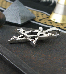 Wicca Second Degree Pentagram Symbol With Skulls Pendant | Woot & Hammy