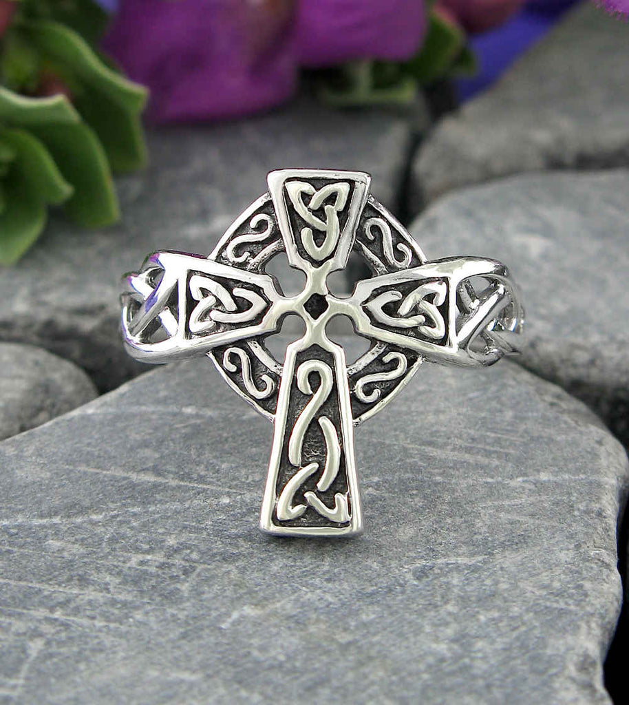 Traditional Celtic Cross With Nimbus Oxidized Ring | Woot & Hammy