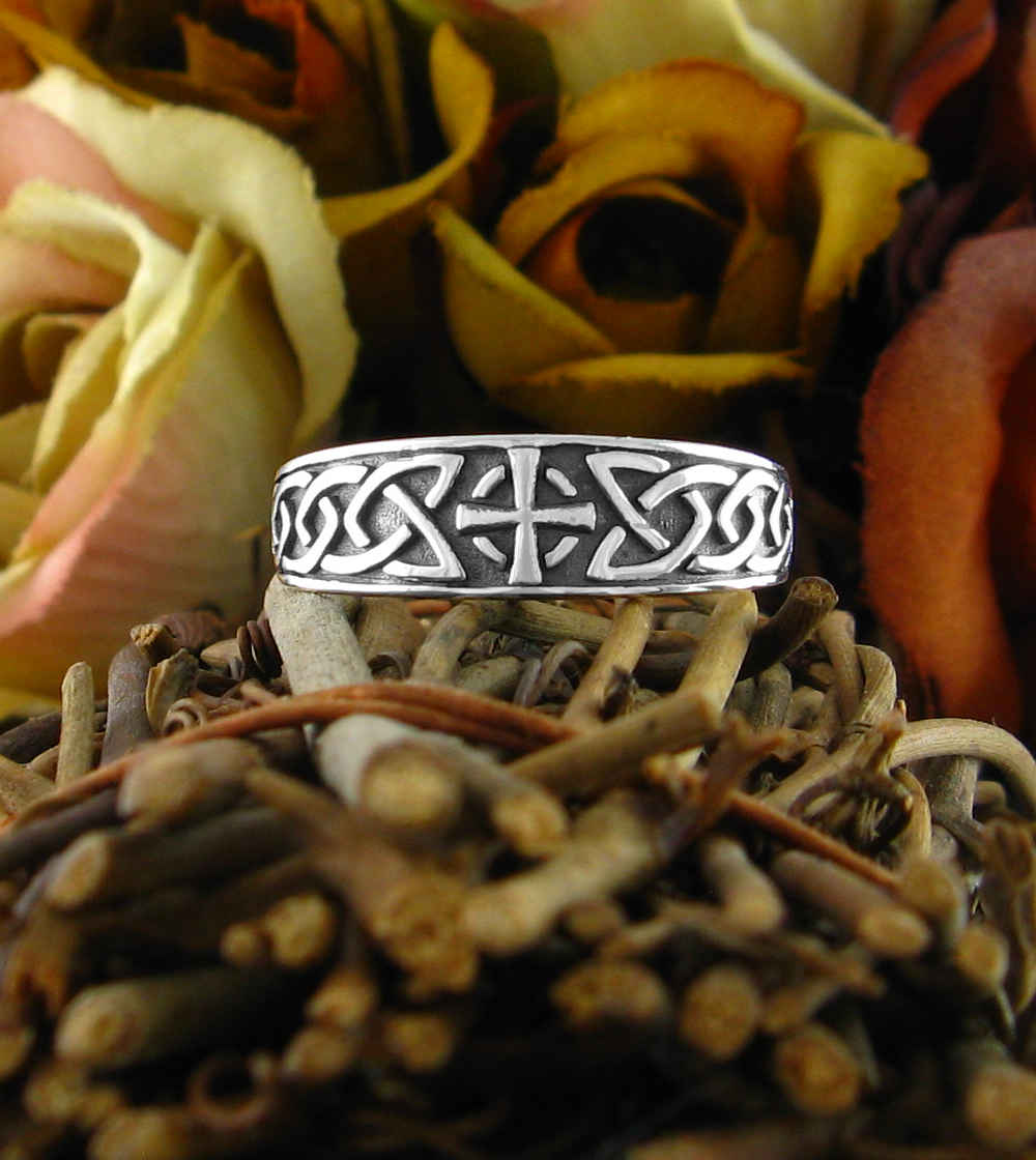 Celtic Cross With Knots Oxidized Ring | Woot & Hammy