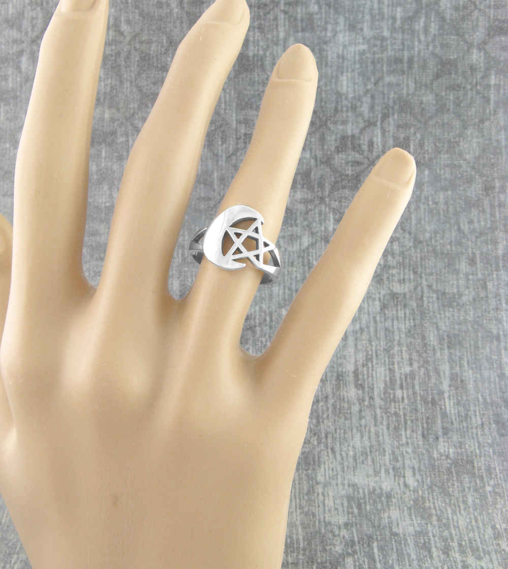 Wiccan Cut-Out Crescent Moon and Pentagram Ring | Woot & Hammy