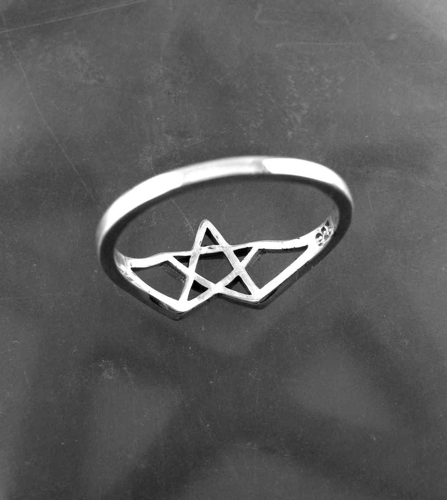 Cut-Out Pentagram / Second Degree Wicca Ring | Woot & Hammy