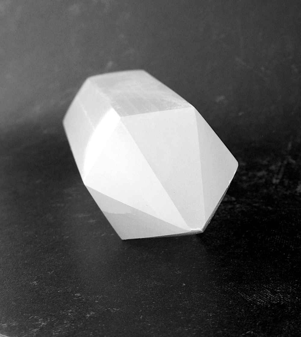 Moroccan White Selenite Generator Crystal 3-3/4 inch | Woot & Hammy