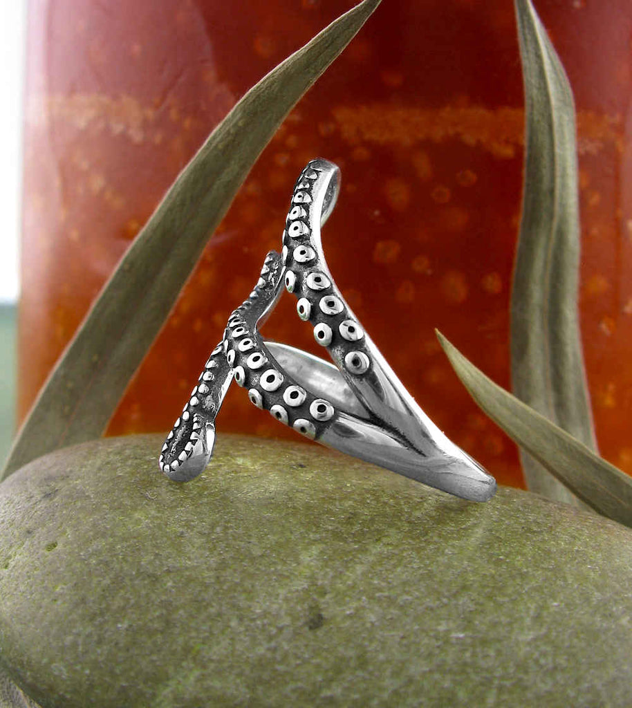 Octopus Tentacles Oxidized Ring | Woot & Hammy