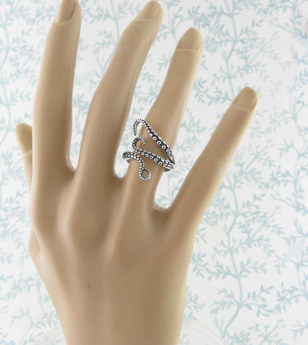 Octopus Tentacles Oxidized Ring | Woot & Hammy