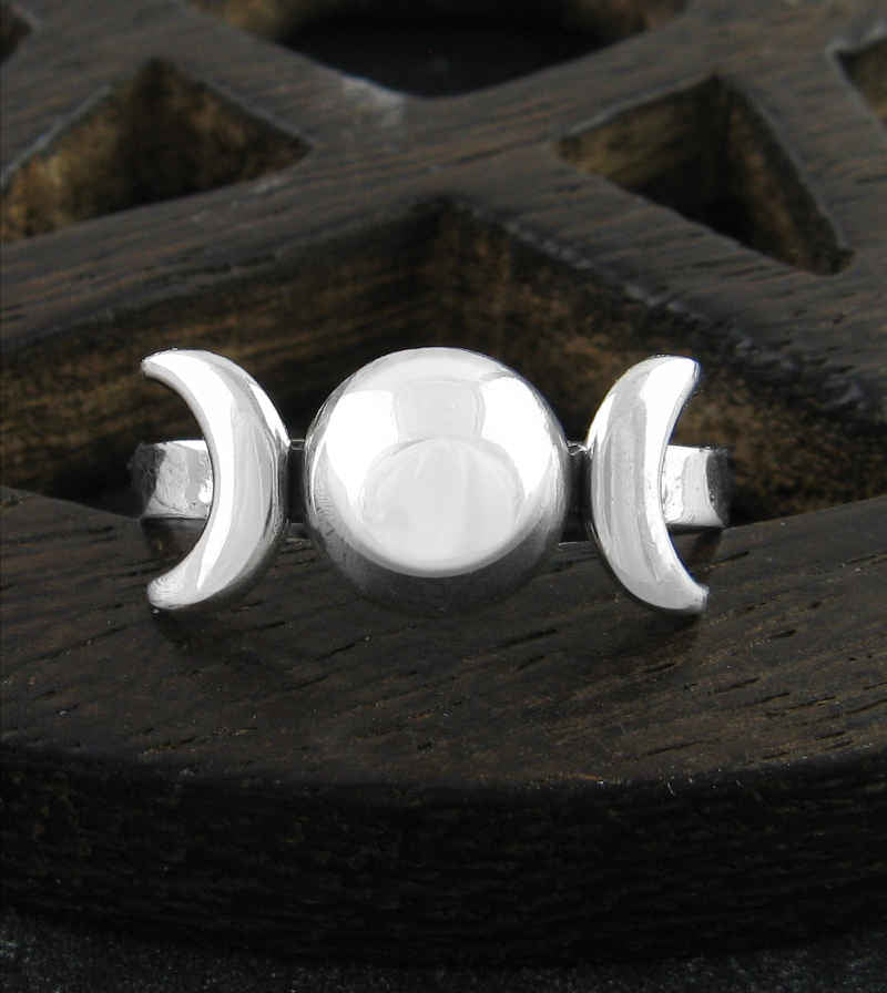 Sculptural Triple Moon Ring | Woot & Hammy