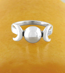 Sculptural Triple Moon Ring | Woot & Hammy