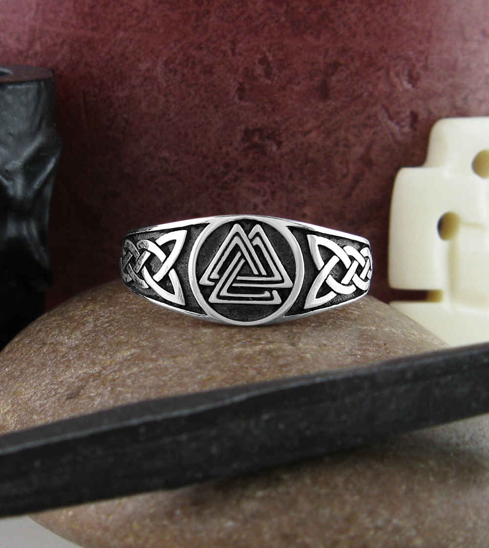 Valknut With Celtic Knots Oxidized Signet Ring | Woot & Hammy