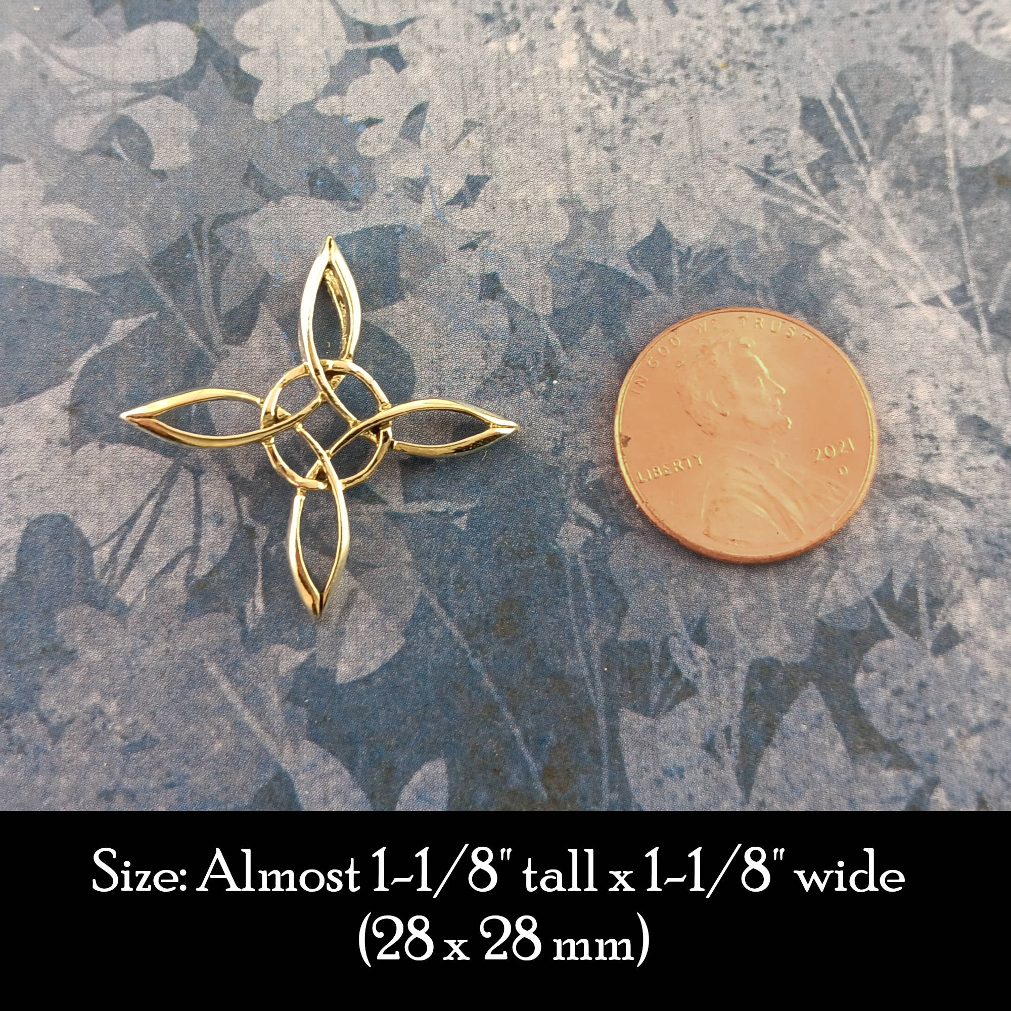 Sculptural Witch's Knot Pendant 4 Pointed Celtic Knot, Handmade, penny size comparison