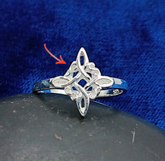 Witch's Knot Ring, Size 7 - Imperfect