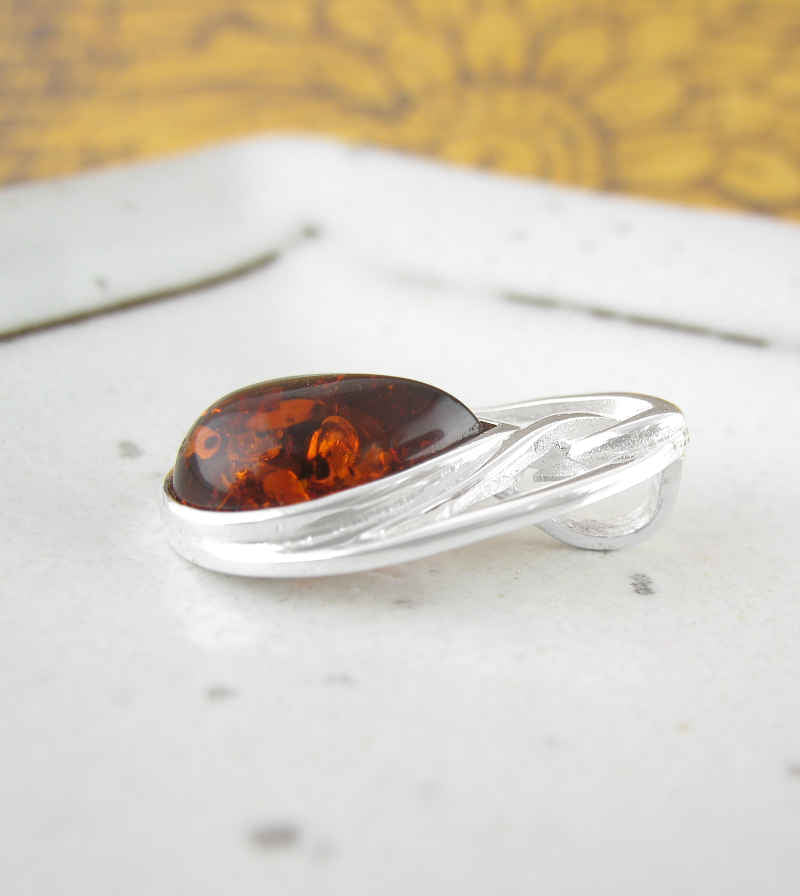 Art Nouveau Teardrop Shaped Baltic Amber Pendant | Woot & Hammy