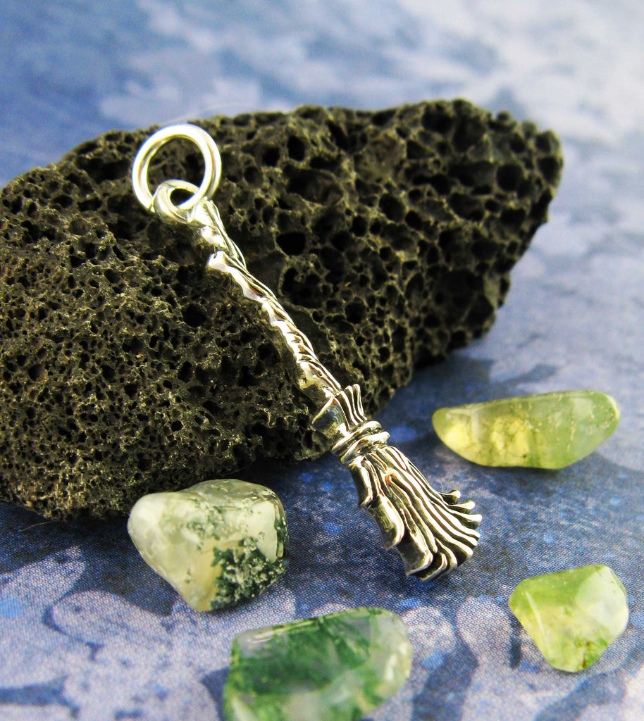 Little Witch's Broom Besom Charm Pendant Wiccan Broomstick Pagan Wicca Witchy Jewelry Goth Gothic Halloween Alternative oblique view