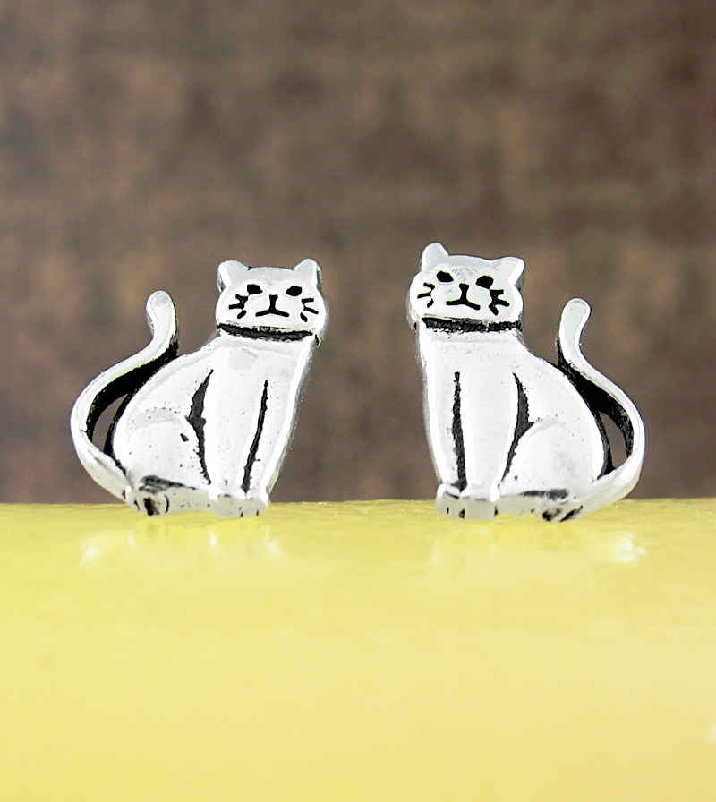 Cat / Witch's Companion Familiar Animal Spirit Earrings | Woot & Hammy