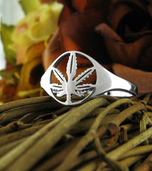 Cut-Out Cannabis Marijuana Pot Leaf Ring | Woot & Hammy