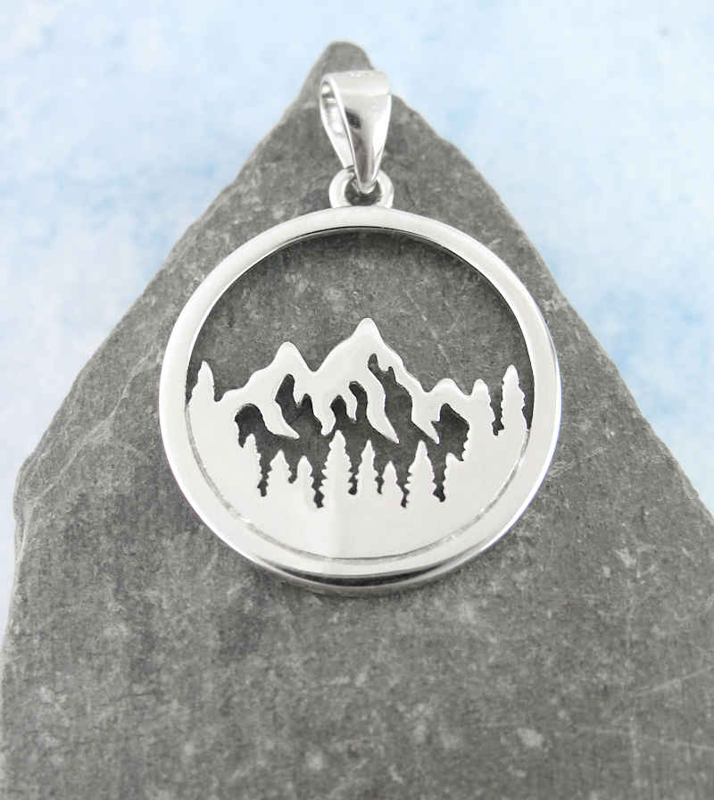 Rugged Mountains & Pine Trees Outline Round Pendant