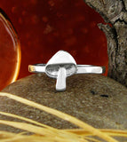 Bell-Shaped Mushroom Ring