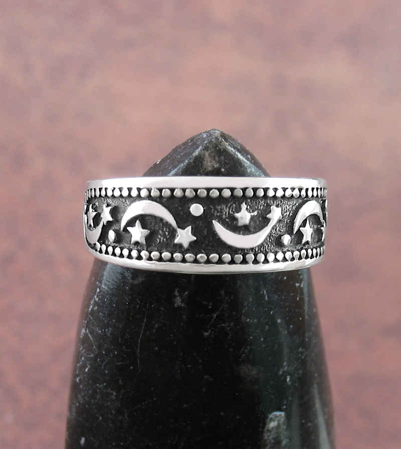 Shooting Stars & Crescent Moons Toe Midi Oxidized Ring, Adjustable | Woot & Hammy