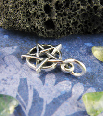 Little Pentacle Pentagram Charm Pendant Wiccan Pagan White Witch Star Witchy Jewelry Goth Gothic Accessories Fashion Alternative view of jump ring