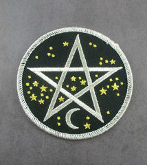 Patch Pentacle brodé à coudre avec étoiles et lune