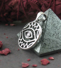 Round Evil Eye With Zig Zags Protective Pendant | woot & hammy