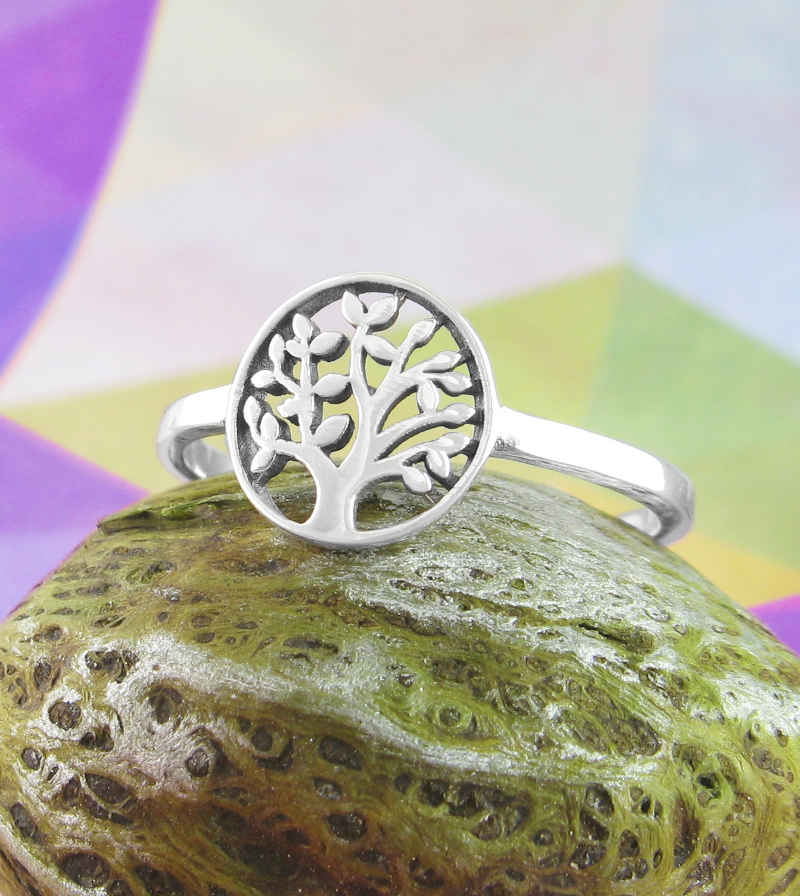 Round Cut-Out Tree of Life Ring | Woot & Hammy