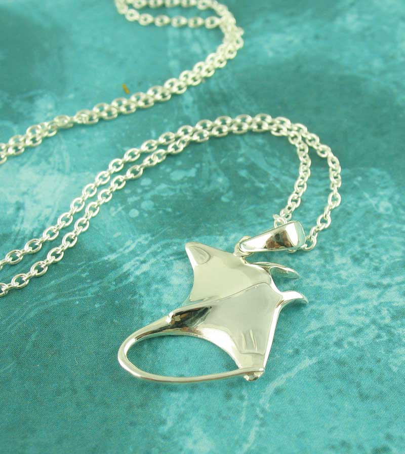 Gleaming Stingray with Whipping Tail Necklace Sterling Silver