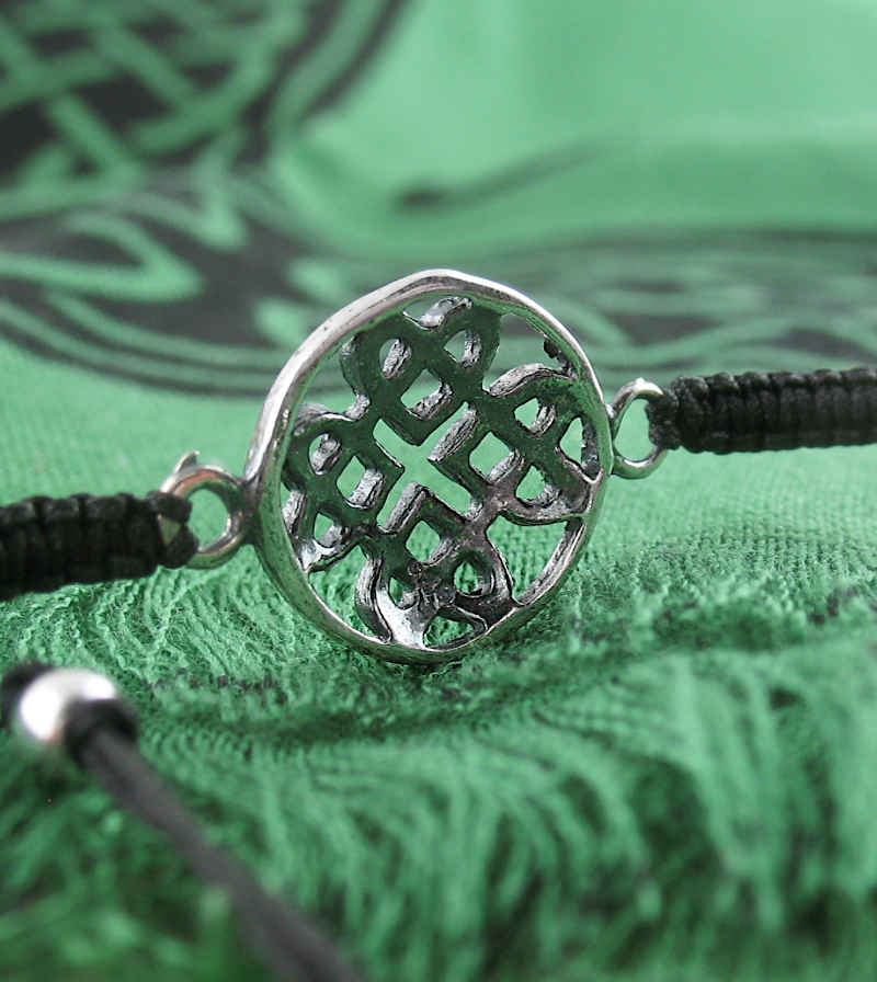 Celtic Heart Knot Adjustable Slipknot Bracelet | Woot & Hammy