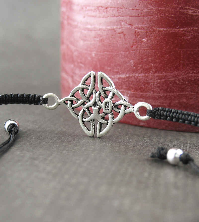 tiny diamond shaped celtic knot slip knot bracelet dp 767 851 3