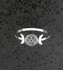 Triple Moon With Hecate's Wheel Symbol Ring | Woot & Hammy