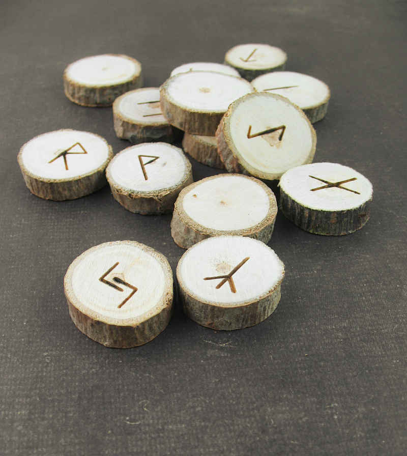 25-Piece Wood Elder Futhark Runes Set | woot & hammy