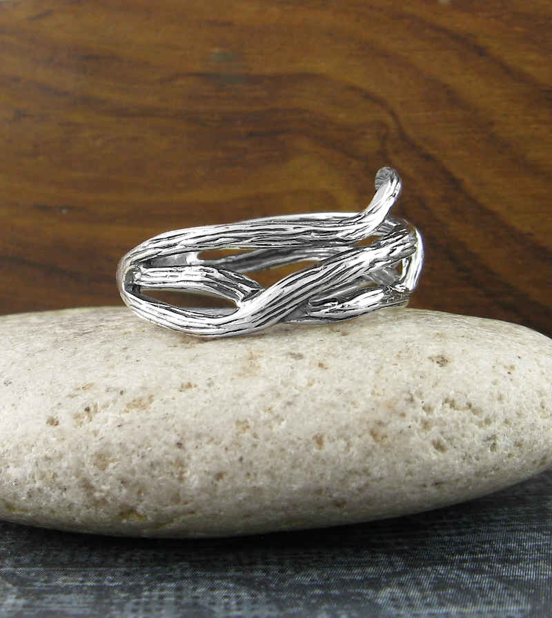 Woven Branches Oxidized Ring | Woot & Hammy